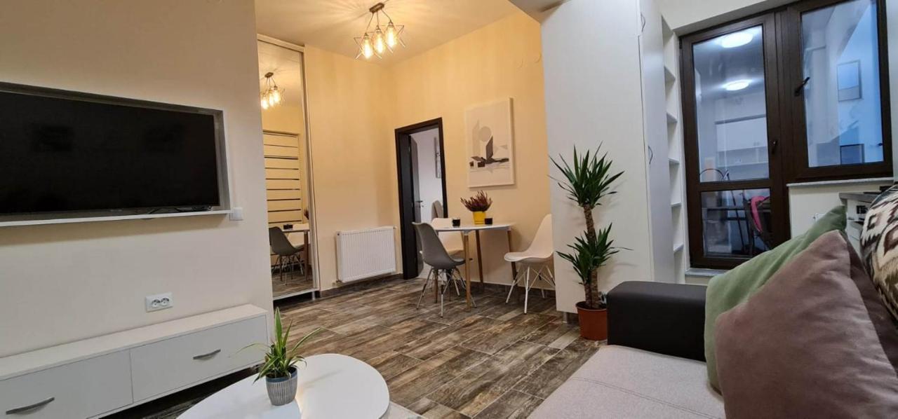 Designed Like Home Apartment Near Palas Mall Iasi Exterior photo