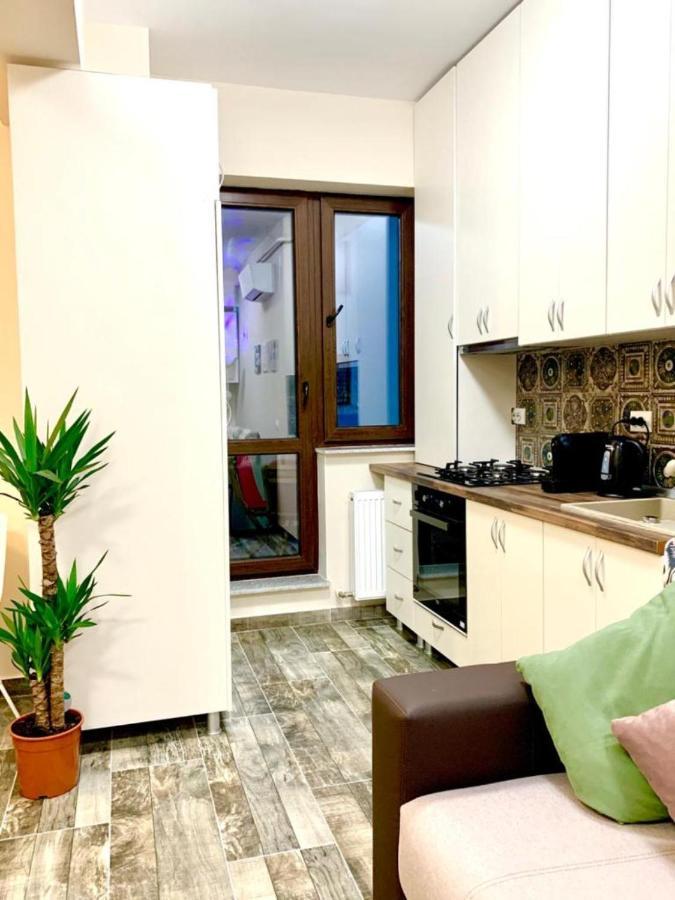 Designed Like Home Apartment Near Palas Mall Iasi Exterior photo